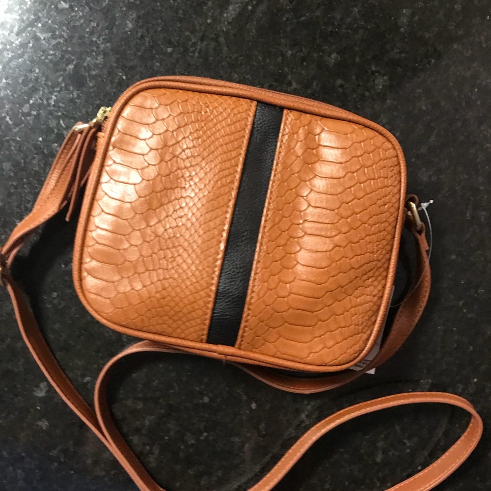 NWT Lizard crossbody bag